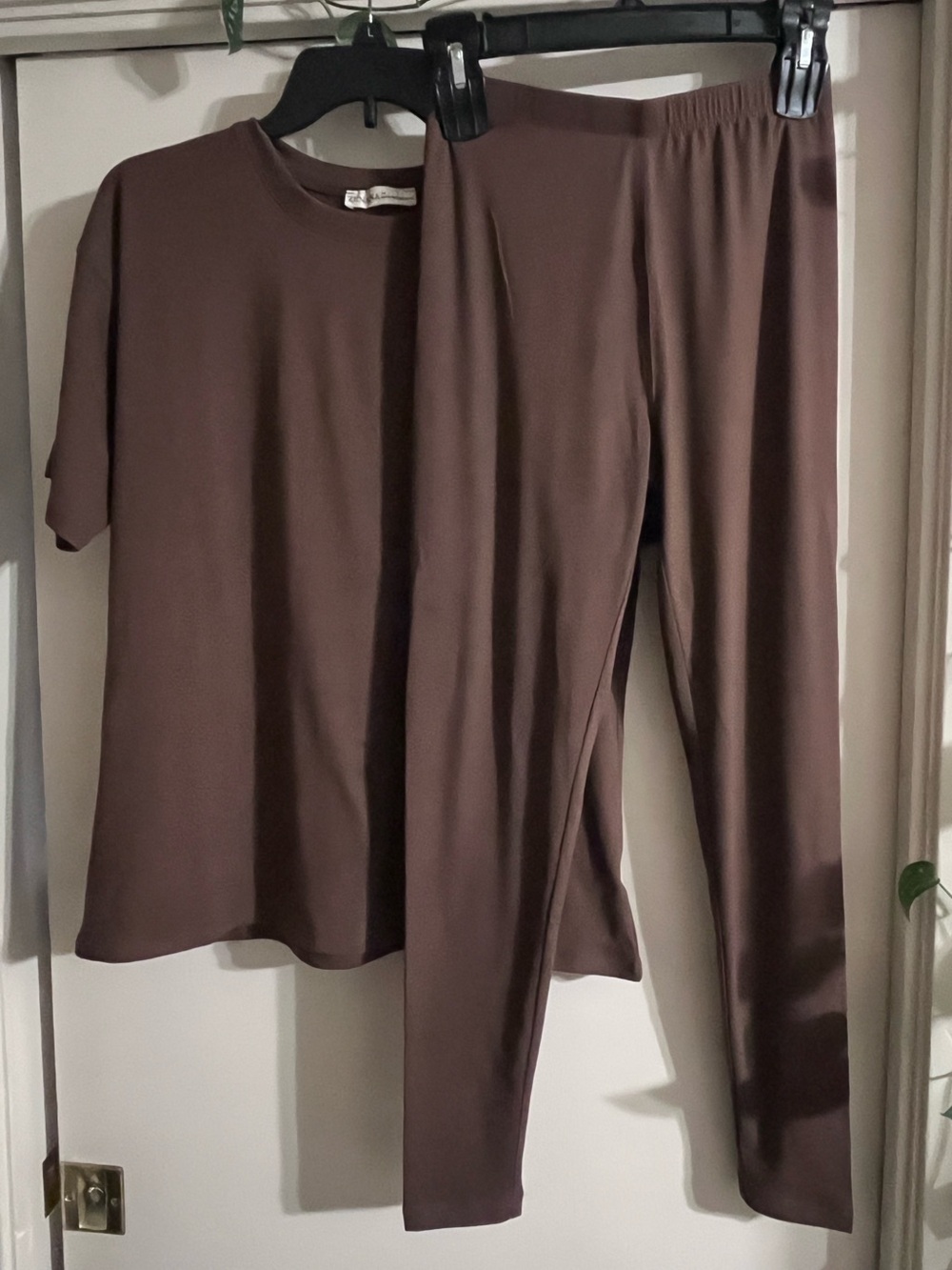 Zenana Outfitters Brown Lounge Set - Top & Leggings